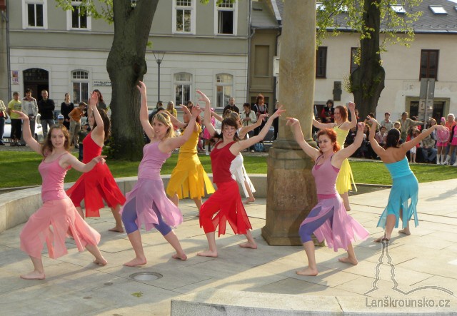 24-I Z Dance studio Ivety Zahradnikove.jpg